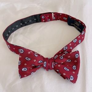 Brook’s Brothers Bow Tie
